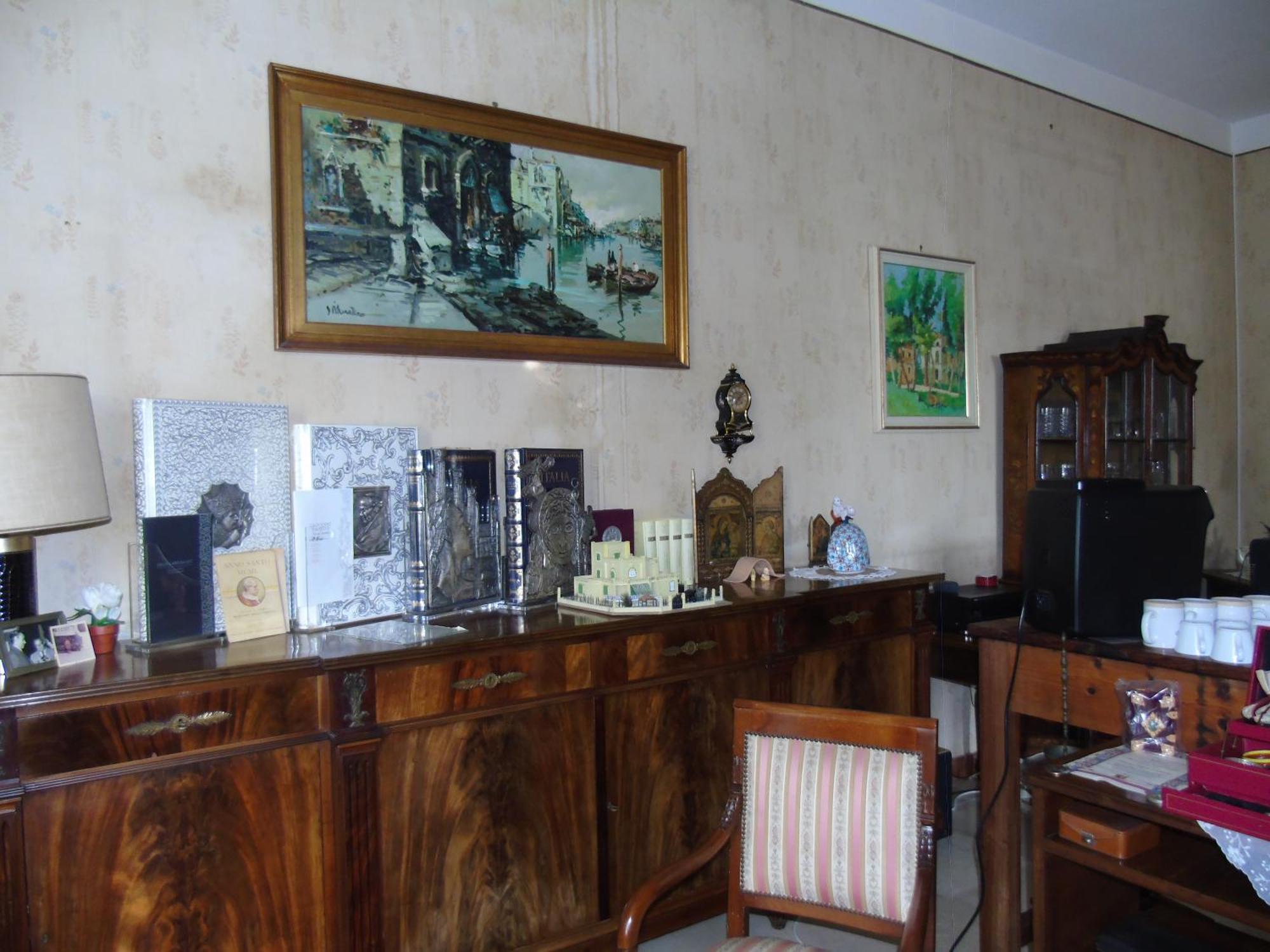Villino Vanzetti 1930 Cagliari Bagian luar foto