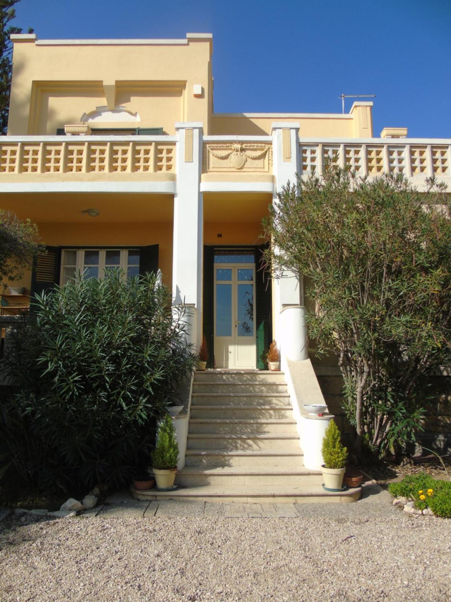Villino Vanzetti 1930 Cagliari Bagian luar foto